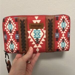 Wrangler Aztec Red and Brown Women's Wallet